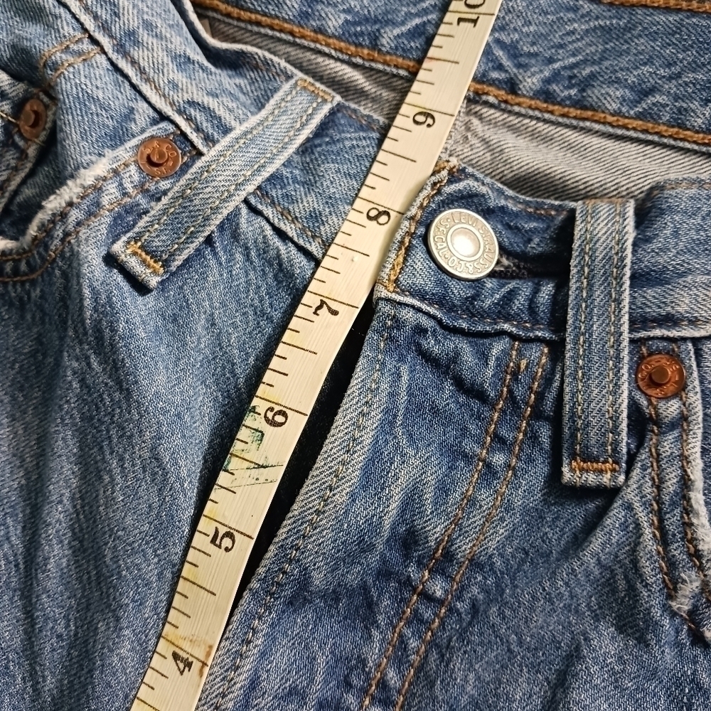 LEVI'S 501 Big E Repro Distressed Jeans - Picture 6 of 8